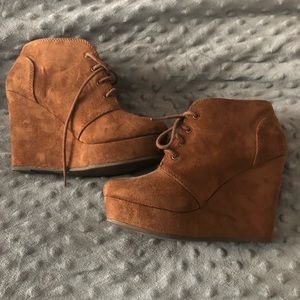 Suede brown booties